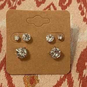 Elegant Stud Earrings Set